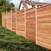 Louvered fence MISTRALgardenred cedartraditional