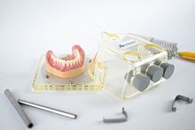 Polymerization dental flask GELCAST
