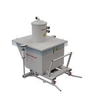 Self-dumping waste container metalpedal