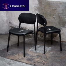 Scandinavian design chair UNNAindooroaksolid wood