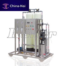 Reverse osmosis water purification unit for ice production