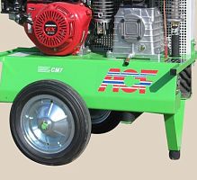 Piston compressor CM7airgasoline engineon casters