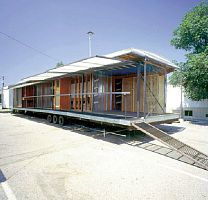 Prefab building PCTCwoodenfor schooleco-friendly