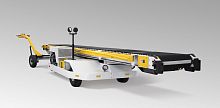 Towed belt loader for airport