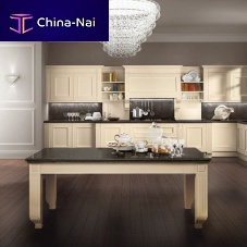 Traditional kitchen MELOGRANO CLASSICwoodenhandlelesslacquered