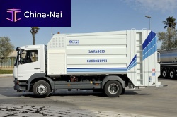 Side-loader bin washer automatic