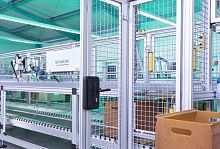 Transport conveyor system