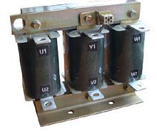 Three-phase harmonic filter reactor