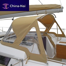 Sailboat sprayhood
