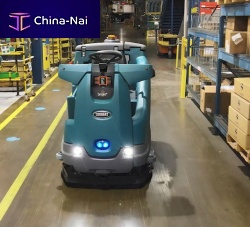 Autonomous scrubber-dryer T16AMRfor airportride-onbattery-powered