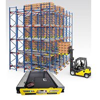 Radio-controlled pallet shuttle