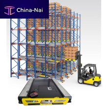 Radio-controlled pallet shuttle