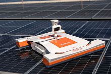 Solar panel cleaning robot dry cleaningwet cleaningmobile
