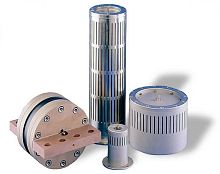 Wire-wound resistor ISMshunthousedcurrent-sense