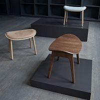 Contemporary stool ELEPHANToakleatheroak base