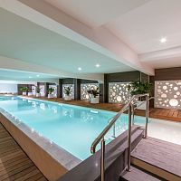 Custom swimming pool D�INTRIEUREindoorin-groundconcrete