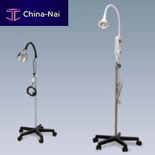 Halogen examination lamp M600733on castersbuilt-inflexible