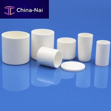 Crucible for high-temperature applications aluminum oxide