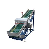 Flat metal detector for conveyorfor plasticsfor the recycling industry