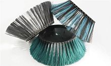 Strip brush surface treatmentsteelplastic