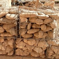 Modular gabion protectionwallstone