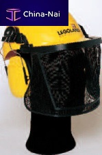 Construction helmet yellownoise-reduction