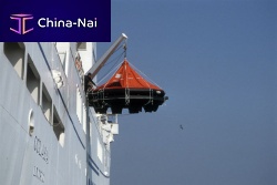 Ship liferaft 20-258-personMEDdavit-launched