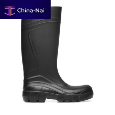 Safety boots for the food industry HURRICANE BLACK for the petroleum industryfor the chemical industryconstruction