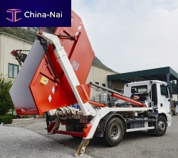Skip container 640MC7; 640MC10