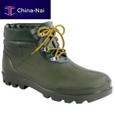 Heat-resistant safety shoes MIC CHIMIE SAanti-slipwaterproofanti-perforation