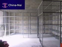 Wire mesh partition