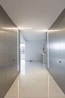 Interior walk-in closet door LAMINATESaluminumlaminateswing