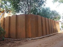 Concrete retaining wall prefabmodular