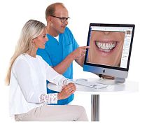 Digital smile design software Romexis® dentaltreatmentCAD