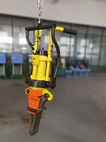 Swing-arm foundry wedge GT-WL