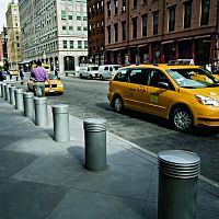 Urban bollard light ANNAPOLIStraditionalmetalLED