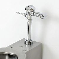 Self-closing toilet flush FV