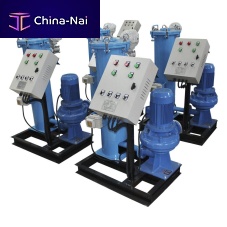 Water cleaning system for pipeHVAC