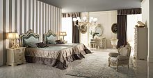 Traditional armchair BELLA VITAfabric