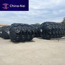 Ship fender P50for harborfor dockspier