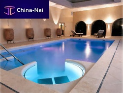 Outdoor swimming pool for wellness centerin-groundconcrete