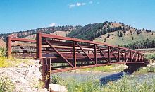 COR-TEN® steel bridge trusspedestrianprecast