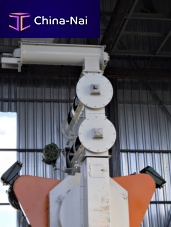 Pellet press