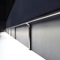 Surface-mounted light fixture VIALEDlinearIP66