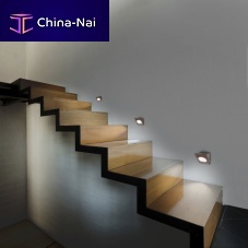 Wall-mounted spotlight BACHATALEDroundsquare