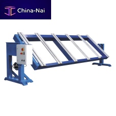 Tilting welding table