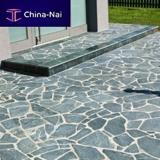 Natural stone paver TAUERNoutdooranti-slipfor public spaces