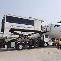 Self-propelled ambulift for people with reduced mobilityfor airport