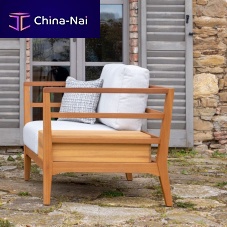 Contemporary armchair Stadelfabricirokowith removable cushion