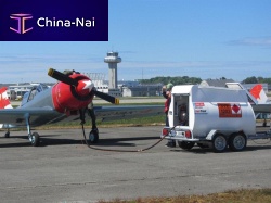 Towed fuel bowser dieselavgasJet A-1